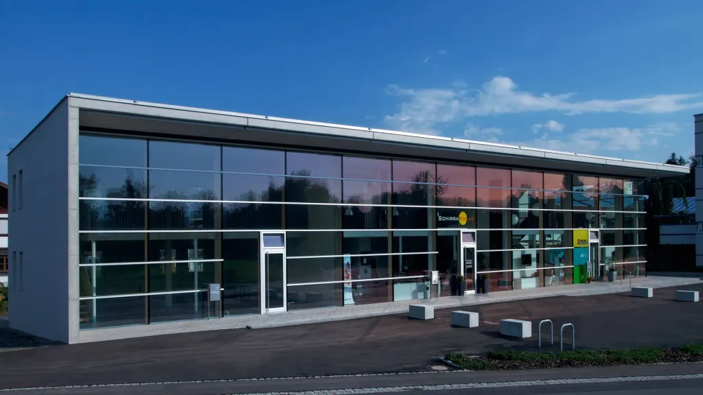 Büro- und Lagergebäude Göser
