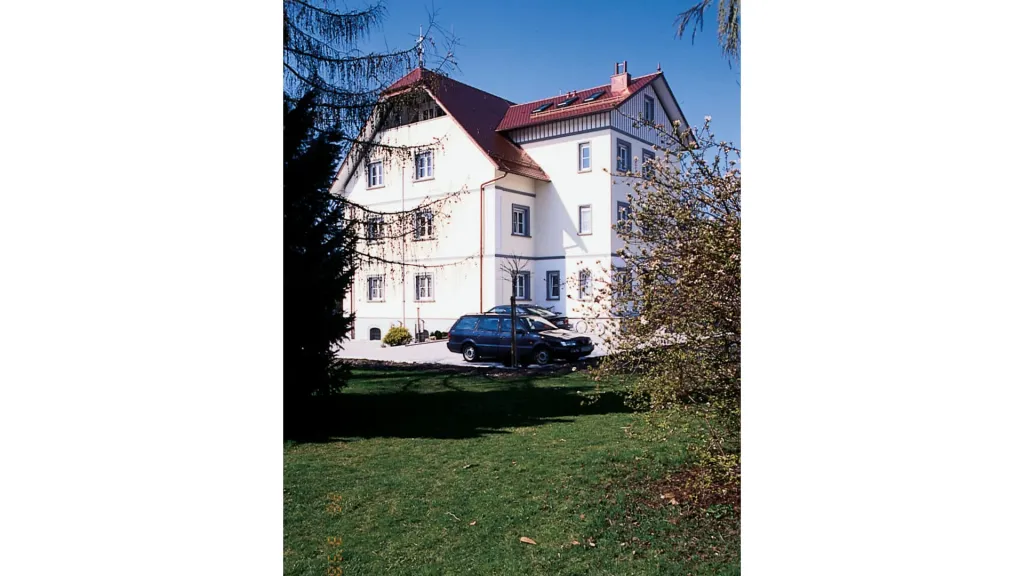 Haus Mitten