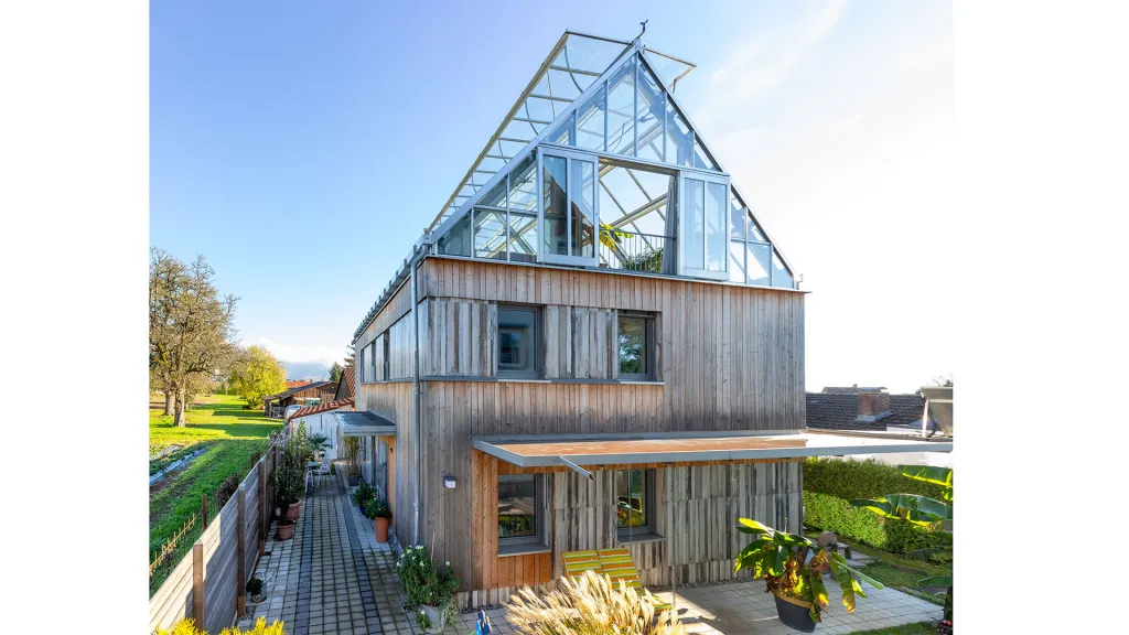 Haus F